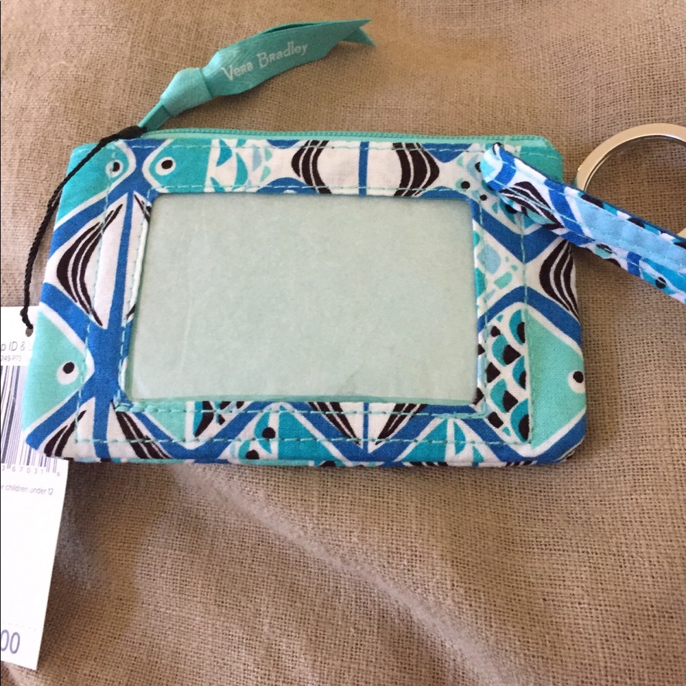 Vera Bradley Zip ID Case & Lanyard Set Go Fish